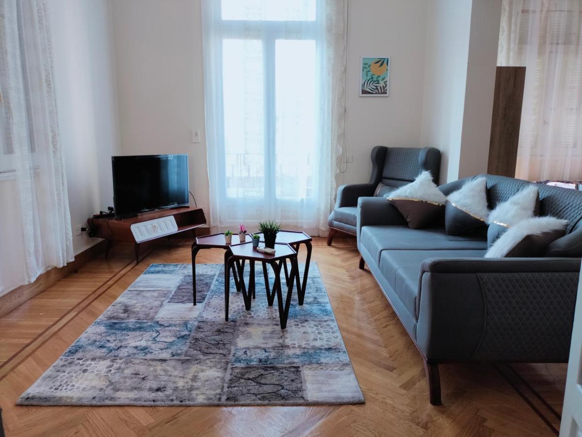 Royal Apartment In Talaat Harb Downtown 开罗 外观 照片